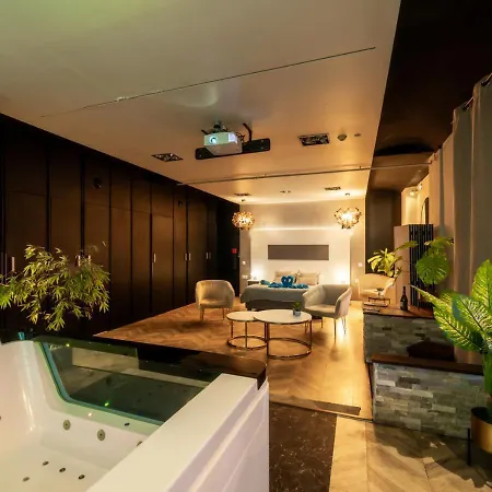 Détente Jacuzzi Privé Centre Appartamento *