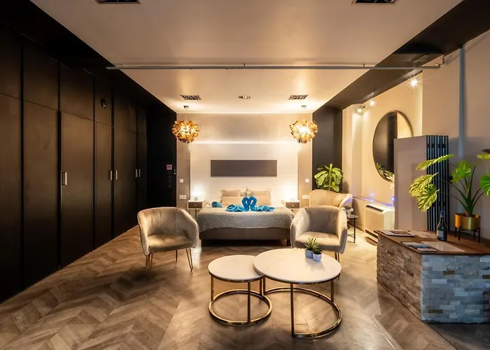 Avec Jacuzzi Prive Ideal Seul Ou Couple - Maison Carre Διαμέρισμα